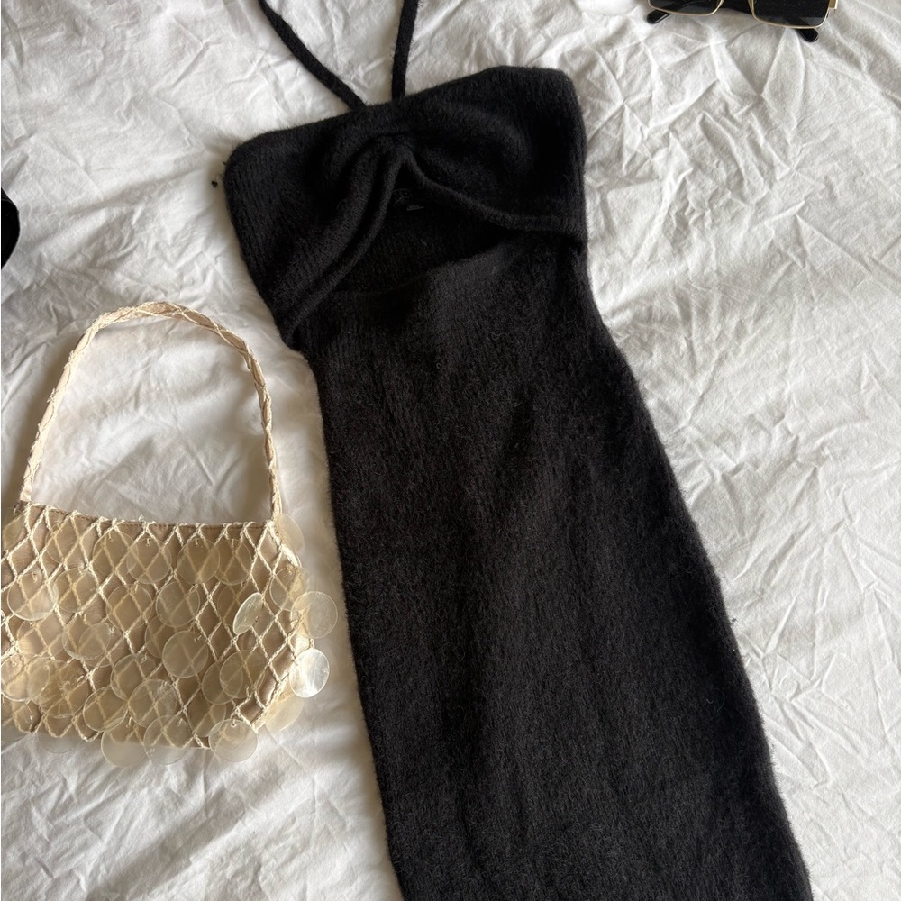 Elegant Black Strapless Dress